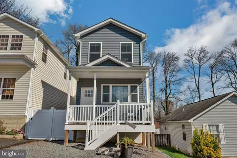 3634 7th St, North Beach, MD 20714