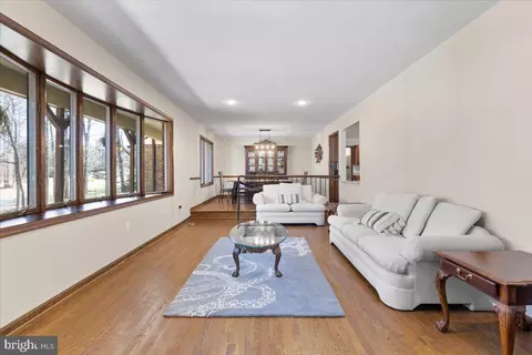 2921 Cedarwood Ln, Dunkirk, MD 20754 photo 7