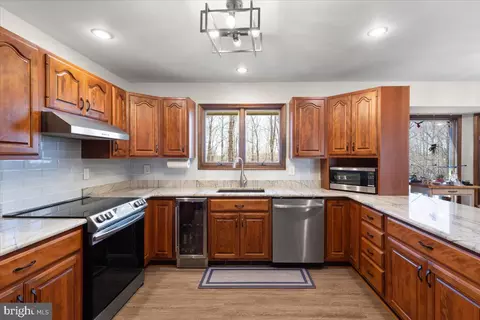 2921 Cedarwood Ln, Dunkirk, MD 20754 photo 4