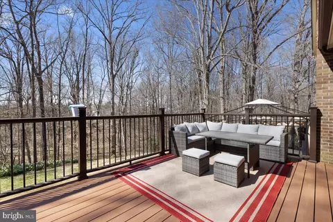 2921 Cedarwood Ln, Dunkirk, MD 20754 photo 3