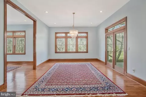 Dining - 4030 Howes Ct, Dunkirk, MD 20754 photo 1 of 2