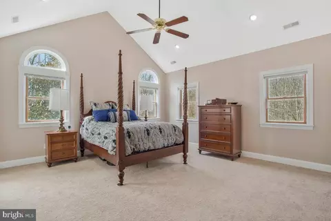Bedroom - 4030 Howes Ct, Dunkirk, MD 20754 photo 2 of 4