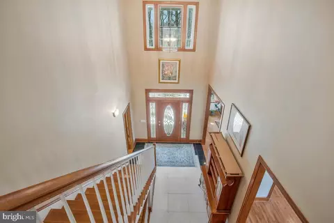 Entry Way - 4030 Howes Ct, Dunkirk, MD 20754 photo 4 of 8