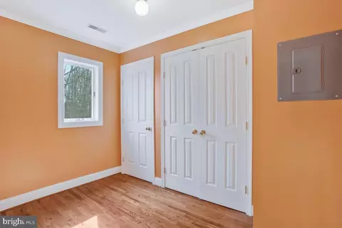 Entry Way - 4030 Howes Ct, Dunkirk, MD 20754 photo 6 of 8