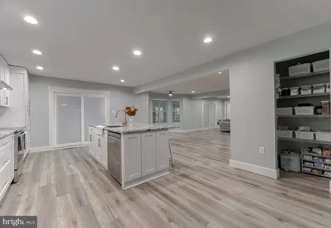 Entry Way - 13630 Dowell Rd, Solomons, MD 20688 photo 9 of 21