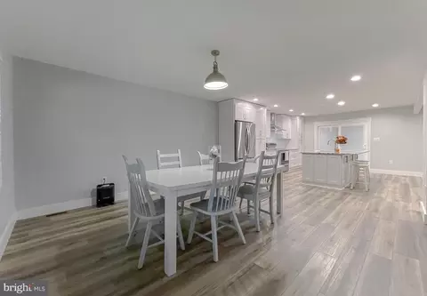 Entry Way - 13630 Dowell Rd, Solomons, MD 20688 photo 2 of 21