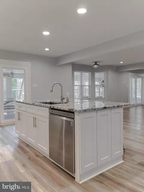Kitchen - 13630 Dowell Rd, Solomons, MD 20688 photo 8 of 10
