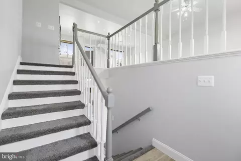 Entry Way - 11303 Kinder Ln, Dunkirk, MD 20754 photo 5 of 8