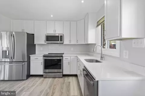 Kitchen - 11303 Kinder Ln, Dunkirk, MD 20754 photo 1 of 4