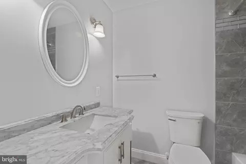 Bath - 11303 Kinder Ln, Dunkirk, MD 20754 photo 2 of 4