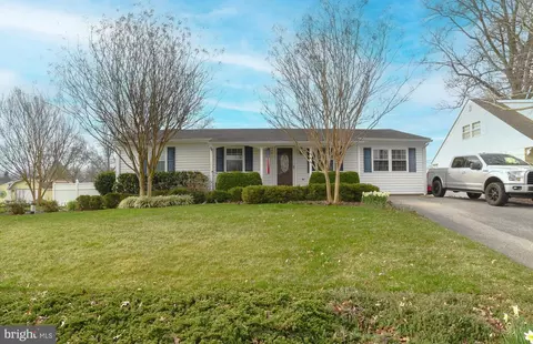 3621 5th St, North Beach, MD 20714