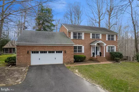 8205 Sycamore Cir, Owings, MD 20736