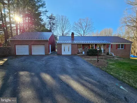 6630 Jupiter Dr, Huntingtown, MD 20639