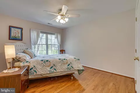 Bedroom - 13406 Lore Pines Ln, Solomons, MD 20688 photo 4 of 6