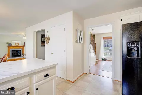 Kitchen - 2750 Icehouse Ct, Dunkirk, MD 20754 photo 3 of 5