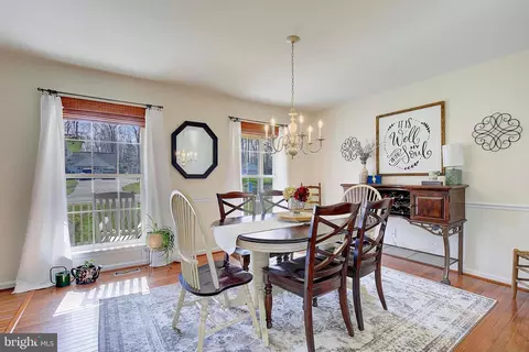 Dining - 2750 Icehouse Ct, Dunkirk, MD 20754 photo 2 of 4