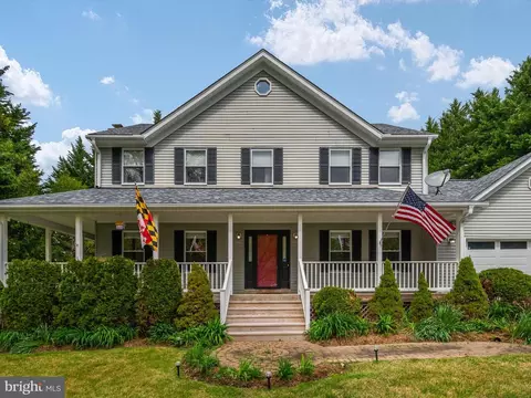 Exterior - 3415 Smithville Dr, Dunkirk, MD 20754 photo 4 of 16