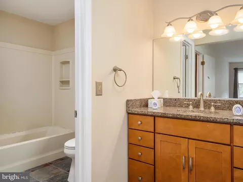 Bath - 3415 Smithville Dr, Dunkirk, MD 20754 photo 2 of 3