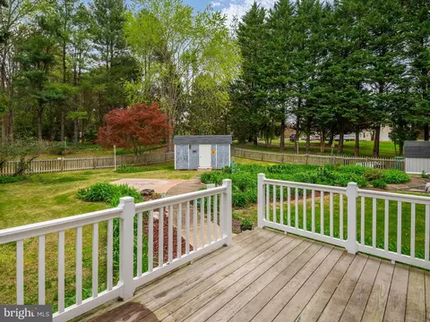 Exterior - 3415 Smithville Dr, Dunkirk, MD 20754 photo 8 of 16