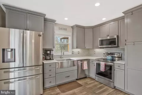 2810 Glasgow Way, Chesapeake Beach, MD 20732