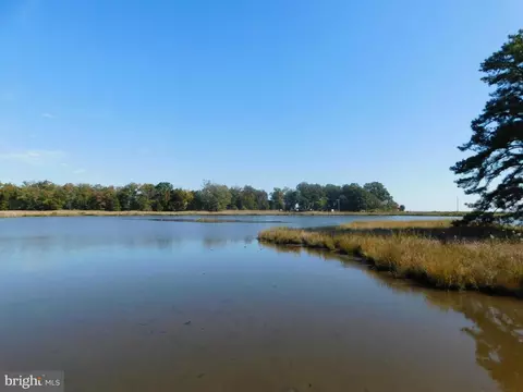 View/Area - 3928 3rd St, North Beach, MD 20714 photo 5 of 9