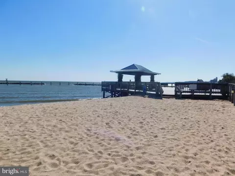 View/Area - 3928 3rd St, North Beach, MD 20714 photo 4 of 9