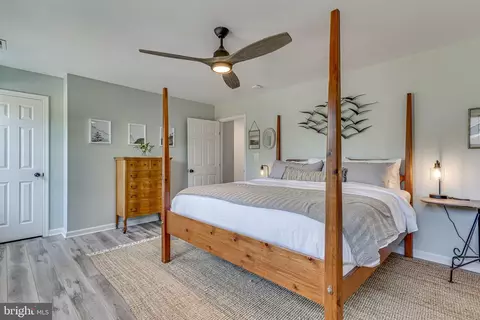 Bedroom - 3928 3rd St, North Beach, MD 20714 photo 5 of 7