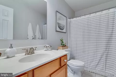 Bath - 3928 3rd St, North Beach, MD 20714 photo 4 of 5