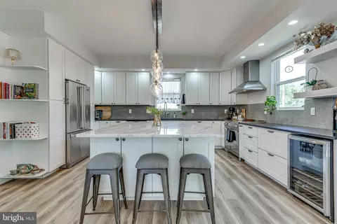 Kitchen - 3928 3rd St, North Beach, MD 20714 photo 1 of 8