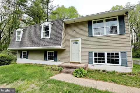 521 Carla Dr, Huntingtown, MD 20639