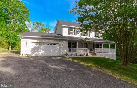 615 Planters Wharf Rd, Lusby, MD 20657