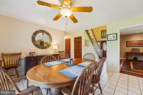 Dining - 3520 Old Jones Rd, Dunkirk, MD 20754 photo 1 of 2