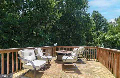 Exterior - 910 Morello Way, Saint Leonard, MD 20685 photo 7 of 9