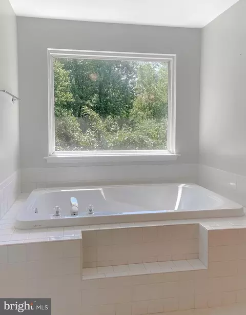 Bath - 910 Morello Way, Saint Leonard, MD 20685 photo 8 of 10