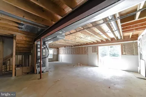 Exterior - 910 Morello Way, Saint Leonard, MD 20685 photo 6 of 9