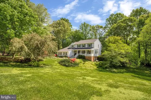 8365 Waverly Rd, Owings, MD 20736