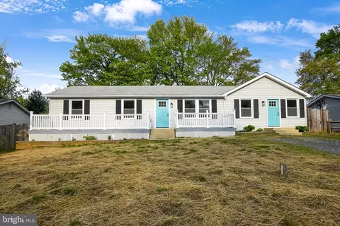 6531 10th St, Chesapeake Beach, MD 20732