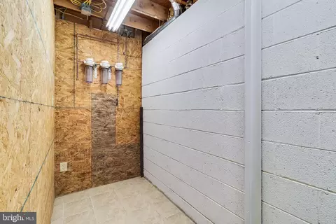 Bath - 494 Cardinal Dr, Lusby, MD 20657 photo 3 of 6