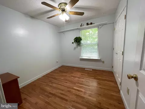 Bedroom - 494 Cardinal Dr, Lusby, MD 20657 photo 4 of 5