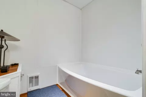 Bath - 494 Cardinal Dr, Lusby, MD 20657 photo 6 of 6