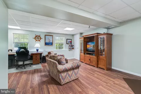 Living - 494 Cardinal Dr, Lusby, MD 20657 photo 7 of 9
