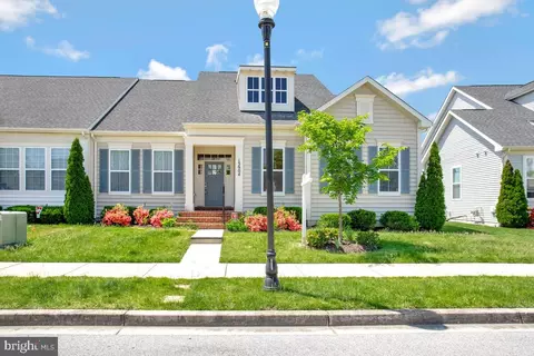 Exterior - 13904 Ensign Rd, Solomons, MD 20688 photo 2 of 10
