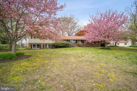 Exterior - 12730 Springfield Ct, Dunkirk, MD 20754 photo 8 of 12