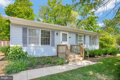 3812 Summer City Blvd, Chesapeake Beach, MD 20732