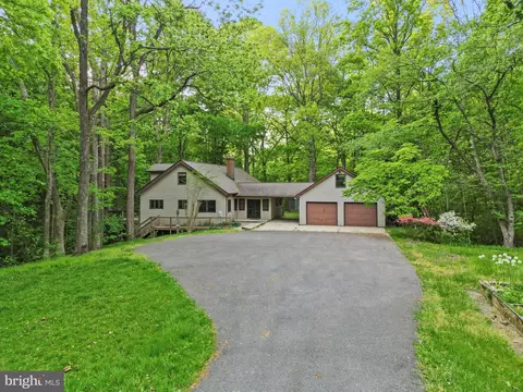 3785 Crane Rd, Port Republic, MD 20676