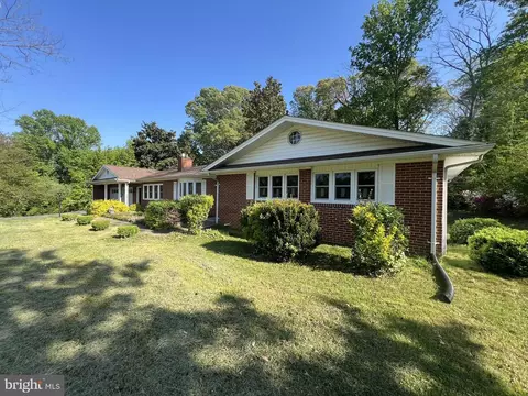 1390 Skinners Turn Rd, Owings, MD 20736