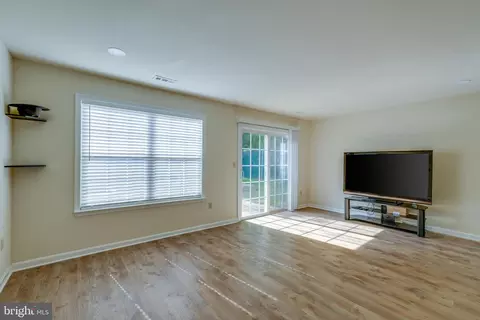 8564 E St, Chesapeake Beach, MD 20732 photo 4
