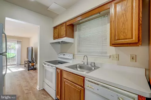 8564 E St, Chesapeake Beach, MD 20732 photo 9