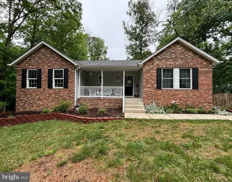 766 Crazy Horse Trl, Lusby, MD 20657