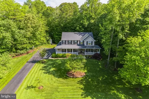 680 Small Reward Rd, Huntingtown, MD 20639